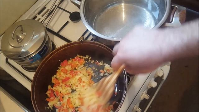 СПАГЕТТИ С СОУСОМ АРАБЬЯТА! Огонь паста!! смотреть онлайн