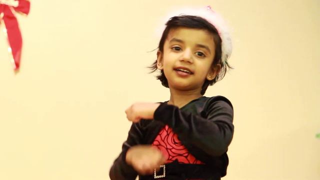 Barrie Christmas Program 2013 - Dance by Ruth, Anna, Angel and Michael смотреть онлайн