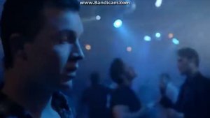 ПОЦЕЛУЙ ЙЕНА И МИККИ*БЕССТЫЖИЕ\БЕССТЫДНИКИ