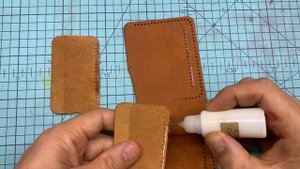 Бифолд из кожи/подарок на новый год/ PDF выкройка в описании!