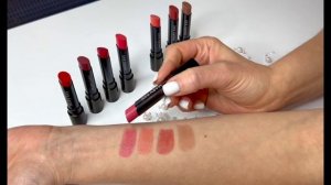 Свотчи новых суперувлажняющих помад Mary Kay