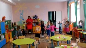 "Каравай" на день рождения Вики