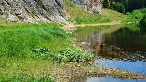 "ЛЕТО НА СРЕДНЕМ УРАЛЕ"... (Фото Сергея ЗЛОБИНА (г. Чусовой), музыка - AUSTRALIS (США))