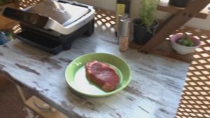 Сочный стейк Рибай на гриле Tefal OptiGrill