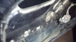Замена наружного зеркала audi 80.Регулировка.