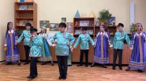 Попурри на тему русских народных песен. Ансамбль "Чечевица" г Ульяновск  ноябрь 2023 г
