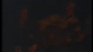 Ночью костер ласково светится...