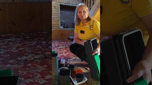 Сворачиваю пакеты в рулон смотреть онлайн