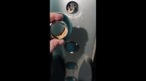 Замена картриджа в душевой кабинке.mkv