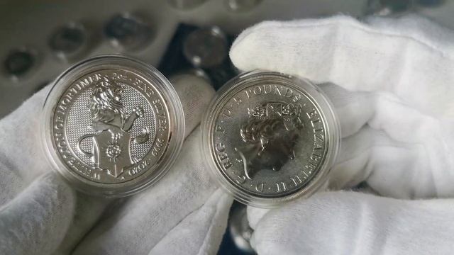 Сколько стоят серебряные инвестиционные монеты? Полная коллекция Зверей Королевы!