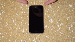 Как наклеить защитное стекло на Iphone 6. Как очистить дисплей телефона перед наклейкой стекла.
