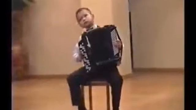 В  Бухвостов Маленькая сюита 3 части  Владимир Парсанов 8 лет г  Волгодонск
