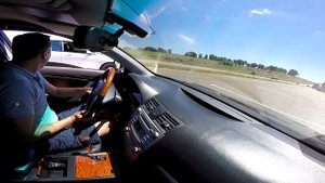 Камри 3.5 vs Subaru WRX !!! Полный привод решает !!!