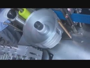 AU-R-230 Клеевая этикетировочная машина