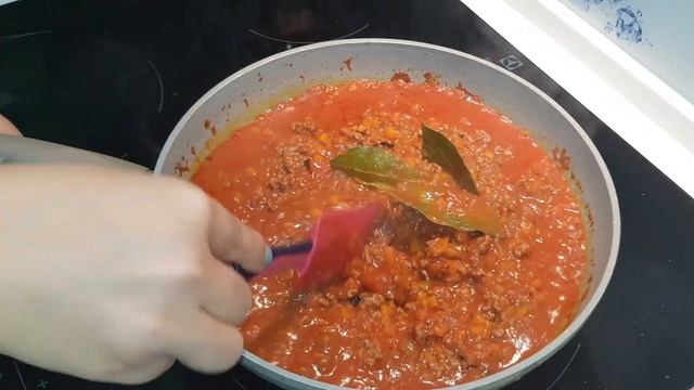 Лазанья с фаршем и соусом Бешамель | Итальянская запеканка | Рецепт смотреть онлайн