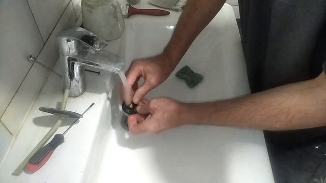 Краскопульт высох с краской чистим