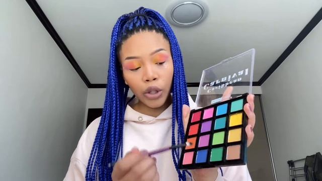 i got a new eyeshadow palette | Caribbean Carnival by Beauty Treats review смотреть онлайн
