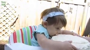 Забавные дети.