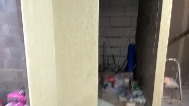 Выравнивание стен гипсокартонном.