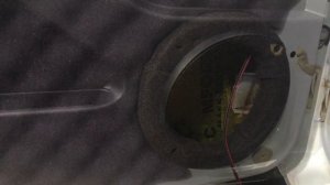 LADA Нива 4х4, установка колонок в двери, через проставочные кольца. Шумка дверей