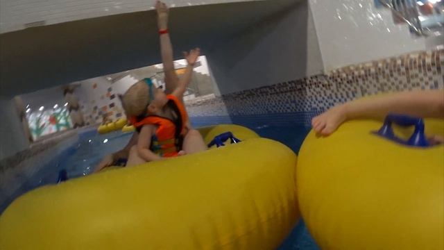 Самый КРУТОЙ АКВАПАРК в мире Waterpark Ailand в Астане. Рома отказался встать под ОГРОМНОЕ ВЕДРО. смотреть онлайн