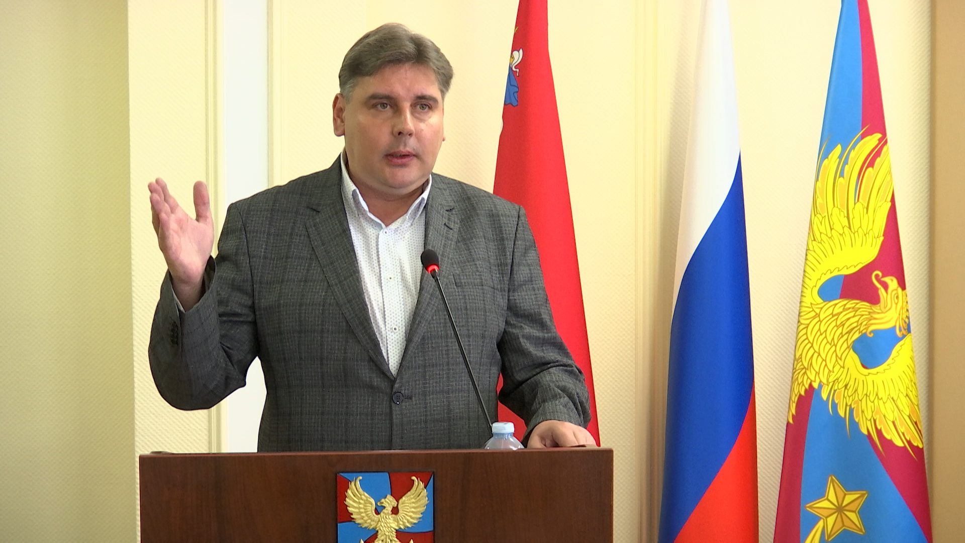 Еженедельное оперативное совещание в администрации