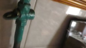 Почему заклинил газовый кран