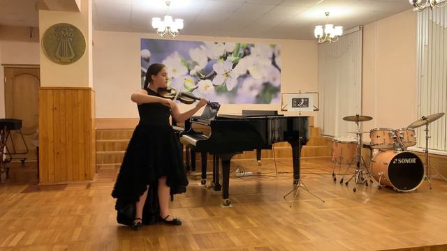 1 Этюд-Каприс - Г.Венявский