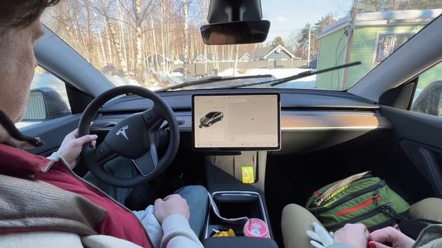 Радостно-Печально как то На душе ! Отдал в Питер Tesla Model Y Хорошему Человеку