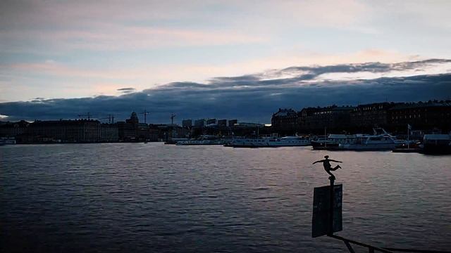 Junibacken timelapse över Stockholm смотреть онлайн