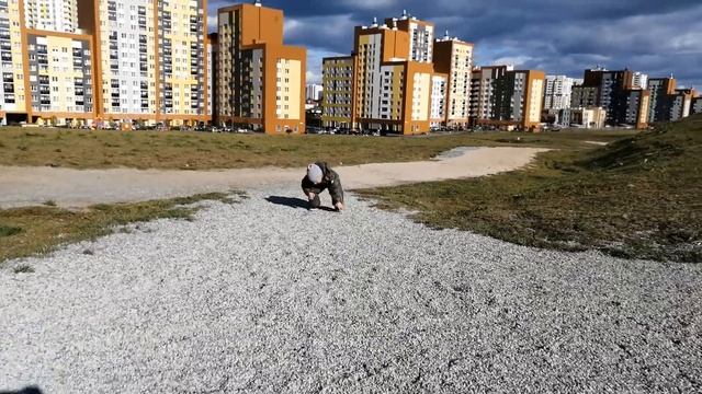 Академический район Екатеринбурга/МИЛЕНА FOX гуляет по Преображенскому парку #паркиекатеринбурга смотреть онлайн