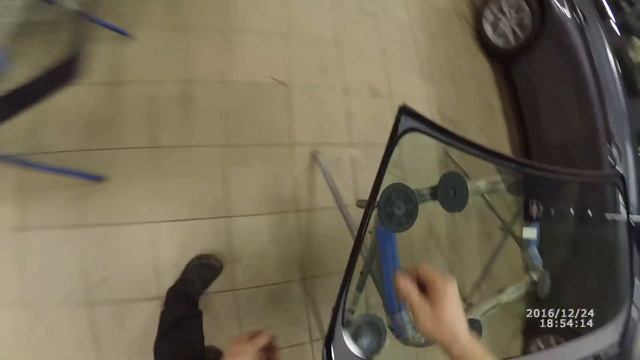 Установка лобового стекла BMW 3 F30 смотреть онлайн