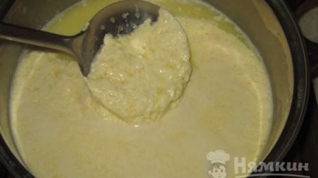 Домашний сыр из прокисшего молока