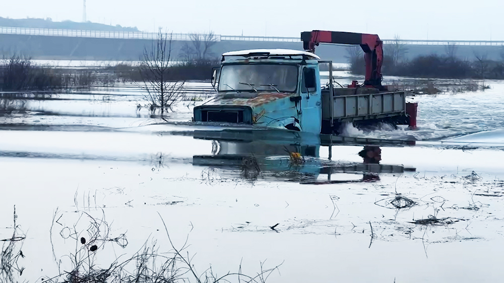 Непогода испытывает на прочность жителей Ростовской области / События на ТВЦ