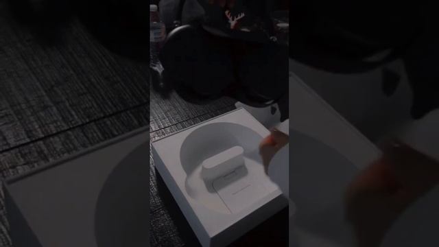 Unboxing my AirPods Max? #unboxingairpodsmax #airpodsmax #whatigotforchristmas2022