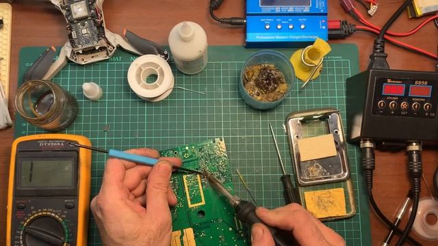 BMW e65 ремонт заднего монитора, CAN смотреть онлайн