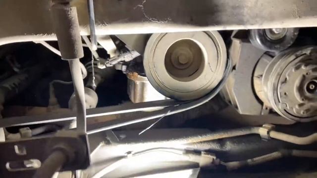 Шевроле Круз 1.6 ,как отвернуть болт шкива смотреть онлайн