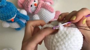 Снеговик крючком из плюшевой пряжи. Мастер-класс. Часть 1