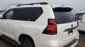 Зеленый угол Toyota Land Cruiser Prado TXL