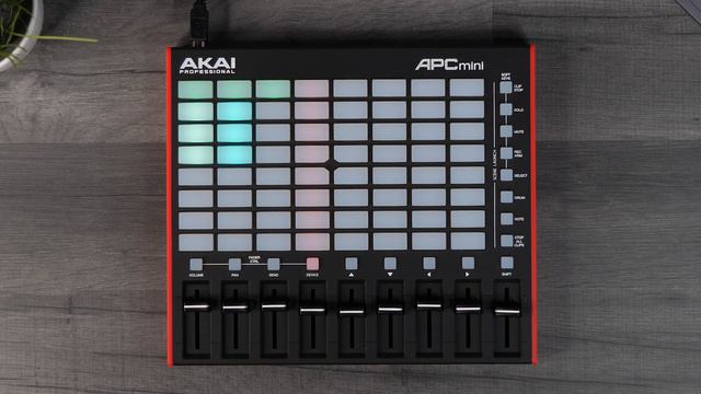 Recording Clips With APC Mini | Getting Started With APC Mini mk2 смотреть онлайн