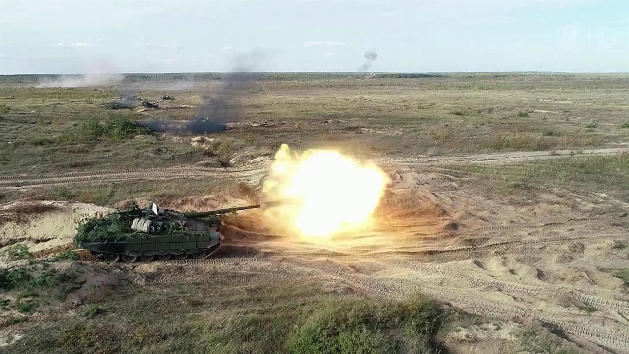 В Западном военном округе отрабатывают использование современной техники