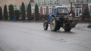 МТЗ 80 с плугом