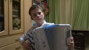 От героев былых времен на баяне.