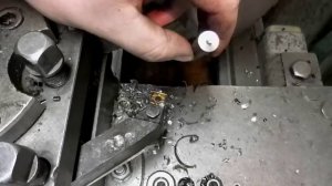 Как нарезать ДО..УЙА заготовочек.  ТОКАРНЫЙ УПОР