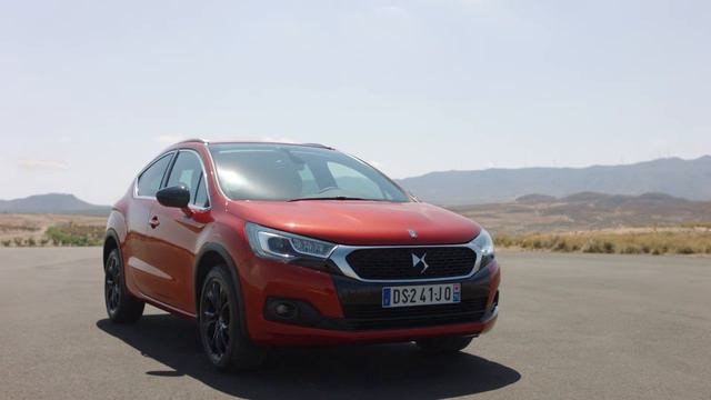 DS 4 y DS4 Crossback смотреть онлайн