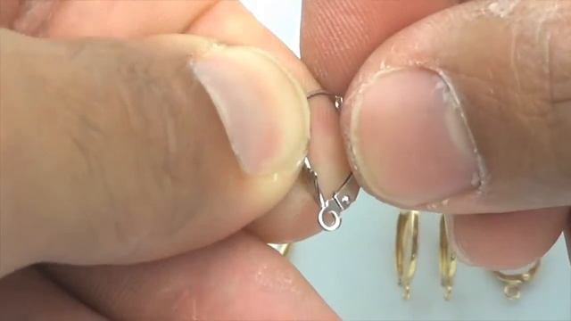 Demonstration of different Leverback Earrings for your Jewelry Designs смотреть онлайн