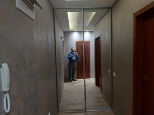 Как установить раздвежные двери.