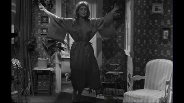 (Melina Mercouri) Pote tin Kyriaki - never on Sunday - Swe-Sub.mpg смотреть онлайн