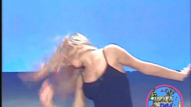 Non è la Rai - Maria Teresa Mattei - Linda bella Linda смотреть онлайн