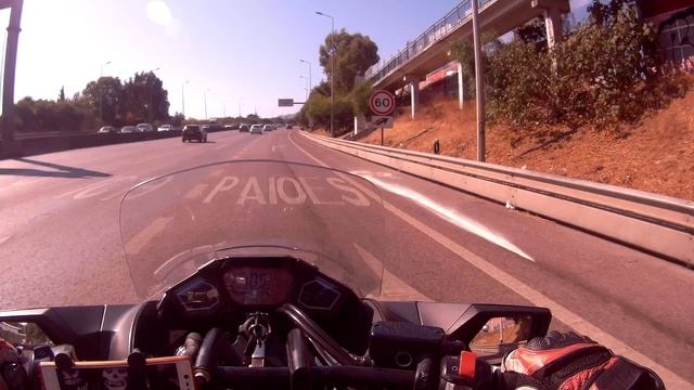 Honda NM4 Vultus смотреть онлайн